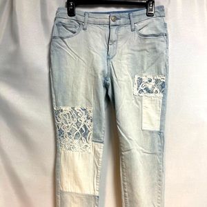 Chico’s So Slimming, Stonewashed Lace Patched Girlfriend Ankle Pants, Size 00